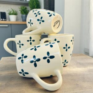 Set de 4 Tazas de Cerámica Artesanal de 500 ml – Diseño Floral Azul – Hechas y Pintadas a Mano – Tazas para Café, Té o Chocolate – Juego Elegante y Único (Floral Azul)