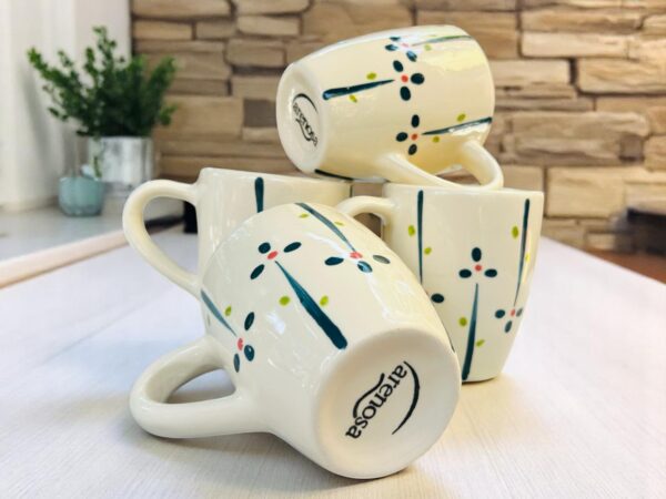 Set de 4 Tazas de Cerámica Artesanal de 500 ml – Diseño Floral – Hechas y Pintadas a Mano – Tazas para Café, Té o Chocolate – Juego Elegante y Único (Floral)