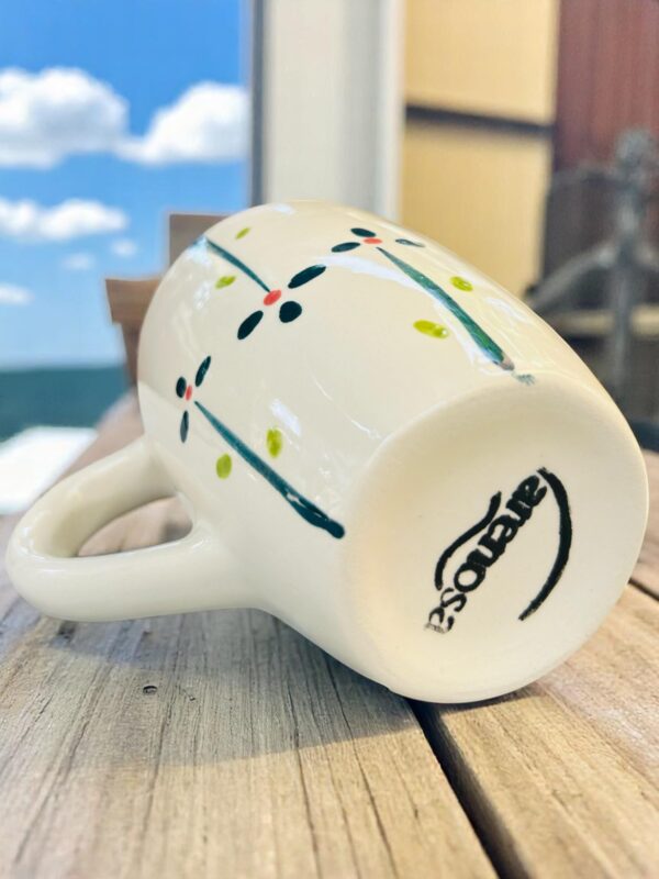 Set de 4 Tazas de Cerámica Artesanal de 500 ml – Diseño Floral – Hechas y Pintadas a Mano – Tazas para Café, Té o Chocolate – Juego Elegante y Único (Floral) - Imagen 3